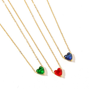 Collier en cristal en forme de cœur rouge, vert, bleu, plaqué or 18 carats, serti clos, style décontracté pour tous les jours - Product Image 4