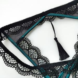 سراويل داخلية نسائية مثيرة من الدانتيل بتصميم مفرغ، ثونغ لانجري مثير، سراويل قصيرة مفتوحة بين الفخذين، خصر منخفض، تصميم مفتوح عند المنشعب، ثونغ على شكل حرف V - Product Image 4