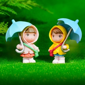 Factory Direct Cute Girl Holding Umbrella Micro Landscape Gardening Ornaments Raincoat Shoulder Bag Plastic Crafts Accessory
