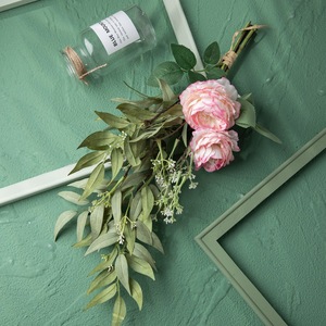 Bouquet de fleurs artificielles Iori en tissu tissé plastique pour décoration de maison et de mariage CF01235 - Product Image 2