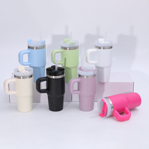 Meilleure vente gobelets personnalisés de 14oz isolés à <span class=keywords><strong>double</strong></span> <span class=keywords><strong>paroi</strong></span> pour enfants avec poignée petite capacité pour boire de l'eau chaude et froide - Product Image 3