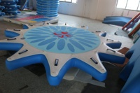 Plateforme de quai flottant gonflable personnalisée en PVC + Drop Stitch + EVA, capacité de 500 kg, 5 à 10 passagers, installations d'amusement aquatique de 3 ans