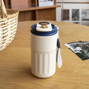 Termo para Café de 350 ml, Taza de Viaje Aislada de Acero Inoxidable con Tapa y Correa para Uso Diario - Product Image 3