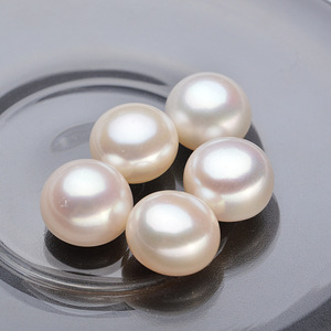 Perlas Sueltas de Tahití Negras Naturales de 11-12 mm, Cultivadas en Agua de Mar, con Luz Intensa, Redondas Básicas, Tipo Patata, con Ligeras Imperfecciones - Product Image 2