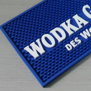 Tapis de bar en PVC souple personnalisé avec logo, antidérapant, en caoutchouc, pour éviter les déversements, cadeau promotionnel d'entreprise - Product Image 5