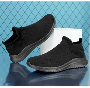 Zapatillas de punto transpirables de malla negra para hombre, mocasines tipo calcetín para caminar - Product Image 4