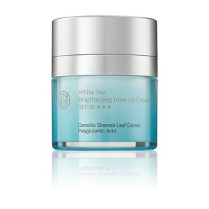 Crema Iluminadora Tono Uniforme de Té Blanco 30ml con Protector Solar para Hidratar, Aclarar, Corrector, Polvo Compacto y Maquillaje Control de Grasa - Product Image 1