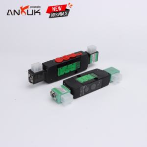 Valvola Pilota Industriale ASCO 551 8551 1/4 BSP a 3 Vie 4 Vie con Meccanismo a Bobina a Tenuta a Bolle per Controllo Gas Esigente - Product Image 3