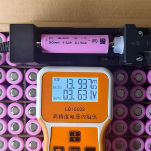 Hochleistungs-RTX 18650 5C 3C Zylindrische Festkörper batterie 2500mAh-2600mAh 3,7 V LiCoO2-Kathode 1000 Lebensdauer 0-45 - Product Image 4