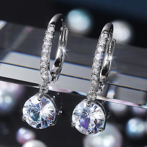 Boucles d'oreilles pendantes élégantes pour femmes, plaquées rhodium, avec pendentif rond en cristal, bijoux de mariage classiques, boucles d'oreilles tendance - Product Image 3