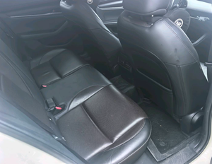 Mazda 3 Axela 2020, 1.5L, Automático, Tracción Delantera, 5 Asientos, Sedán de Gasolina, Bajo Kilometraje, Vehículo Usado Económico para Exportación - Product Image 5