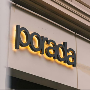 Tùy chỉnh thực hiện LED chữ dấu hiệu 3D kim loại biểu tượng dấu hiệu ngoài trời Backlit thư signage LED chiếu sáng dấu hiệu biển hiệu cho kinh doanh Spa - Product Image 1