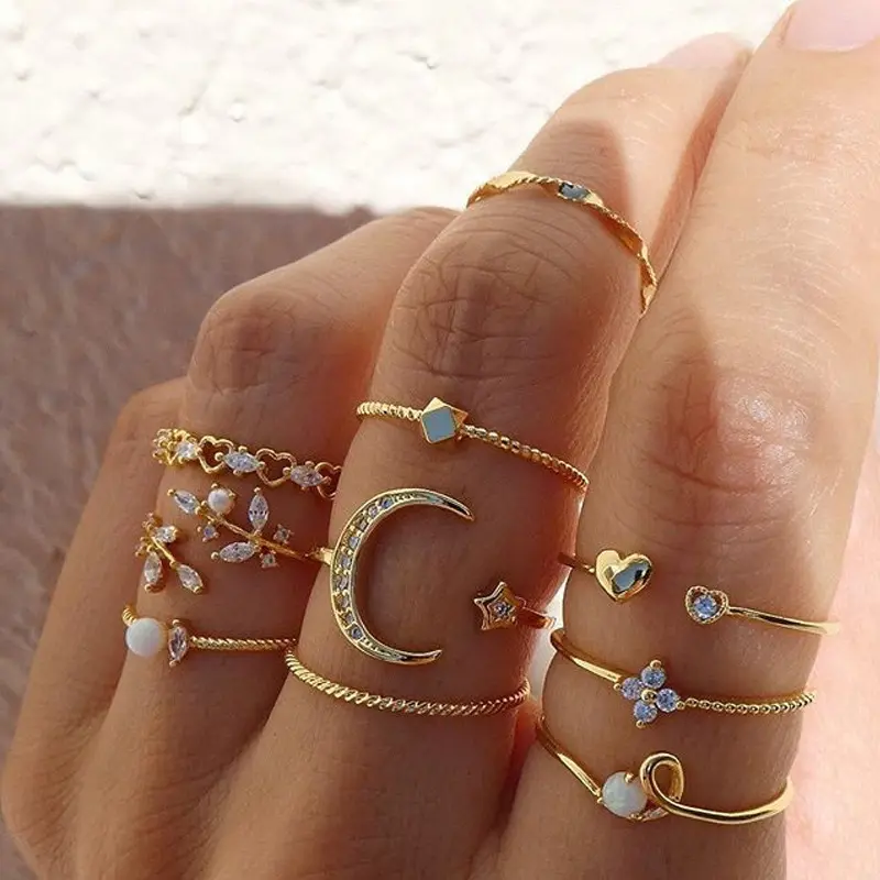 10 Stks/set Vrouwen Vergulde Hart Ringen Set Vintage Blad Ster Maan Diamant Combinatie Ring Set Voor Vrouwen