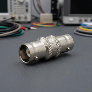 Conector Adaptador Coaxial RF Hembra BNC Premium para Aplicaciones de Radiodifusión y Telecomunicaciones - Product Image 3