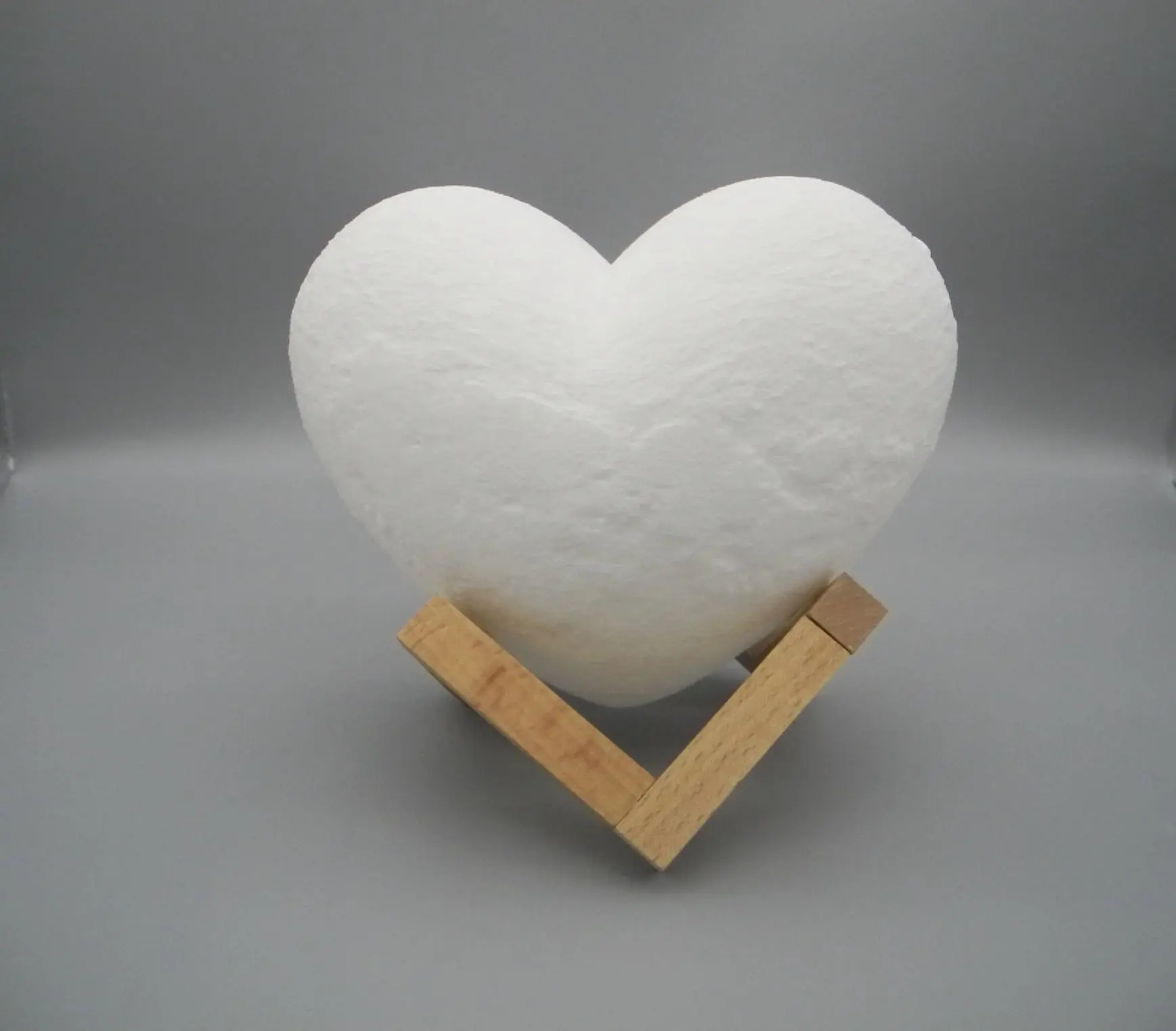 Lonvis Portable Heart Lamp Night Light In 16 Colors Changing 3D Printed Custom PLA Valentine's Day present Led Lamp Heart
