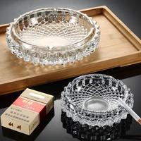 Cenicero Cuadrado Redondo de Cristal para Hotel, Bar u Oficina con Diseño Minimalista