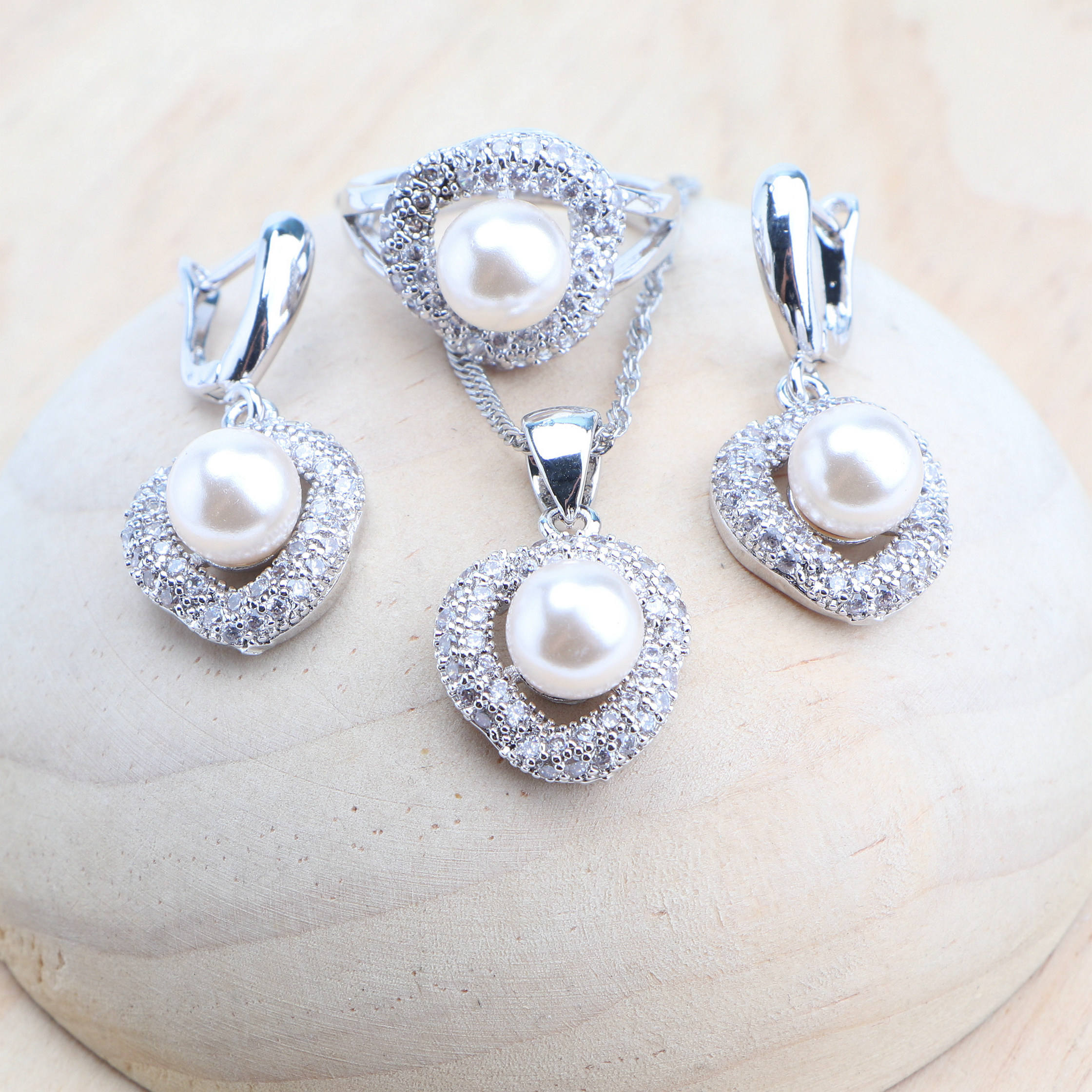 ธรรมชาติ