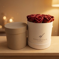 Boîtes à fleurs rondes en carton personnalisées OEM avec gaufrage et finition mate, matériaux recyclés, vente chaude, emballage pour roses préservées