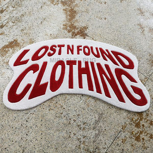 Tapis de touffetage fait à la main, baskets de sol, tapis minimaliste, petit tapis de porte, impression personnalisée, fabrication - Product Image 5