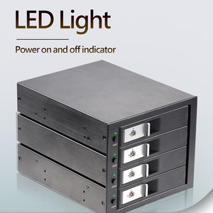 Rack <span class=keywords><strong>de</strong></span> Almacenamiento <span class=keywords><strong>para</strong></span> Servidor/NAS: <span class=keywords><strong>Carcasa</strong></span> Móvil <span class=keywords><strong>para</strong></span> Discos Duros <span class=keywords><strong>de</strong></span> 4 Bahías <span class=keywords><strong>de</strong></span> 3.5 Pulgadas con Intercambio en Caliente <span class=keywords><strong>para</strong></span> Bahía <span class=keywords><strong>de</strong></span> 5.25 Pulgadas - Product Image 5