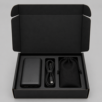 Boîte d'expédition noire en obsidienne avec couvercle rabattable, emballage pour batterie externe, texture UV sélective, emblème géométrique, cadeau personnalisé