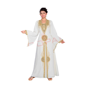 Compre un caftán blanco de gasa con bordado Zari, un elegante vestido modesto para fiestas, con un diseño fluido y elegante para mujeres. - Product Image 1