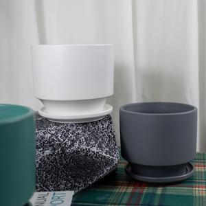 <span class=keywords><strong>Macetas</strong></span> <span class=keywords><strong>de</strong></span> cerámica <span class=keywords><strong>de</strong></span> alta calidad <span class=keywords><strong>para</strong></span> <span class=keywords><strong>plantas</strong></span>, <span class=keywords><strong>diseño</strong></span> Simple <span class=keywords><strong>para</strong></span> uso en interiores y exteriores, esmaltadas <span class=keywords><strong>para</strong></span> jardín, decoración del hogar, ventas directas <span class=keywords><strong>de</strong></span> fábrica - Product Image 4