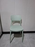 Chaise de salle à manger empilable sans accoudoirs de style victorien pour la maison, le bureau et l'extérieur
