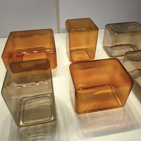 Table basse en verre moderne de haute qualité, table d'appoint ronde Art Déco soufflée à la main, table d'angle et de côté minimaliste pour salon