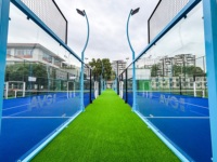 Servicio Profesional de Instalación Completa de Pistas de Pádel, Diseño Panorámico con Estructura de Acero y Vidrio Templado