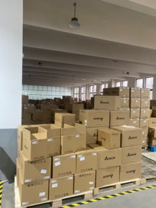 Variador de Frecuencia VFD5A5ME43AFSAA Nuevo, 460V Trifásico 2.2KW, 18 Meses de Garantía, Control Industrial PLC - Product Image 3