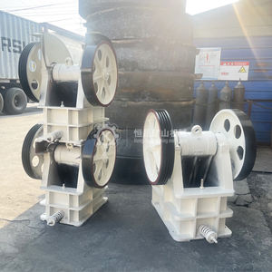 Маленькая портативная лабораторная щековая дробилка PE400x900 с питателем и конвейером - Product Image 5