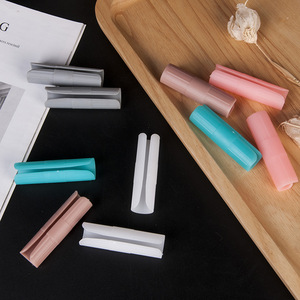 Bán buôn Chống Chạy Clip chủ tấm clip tấm khóa Quilt Nệm sửa chữa khóa tấm ga trải giường sửa chữa Clip - Product Image 2