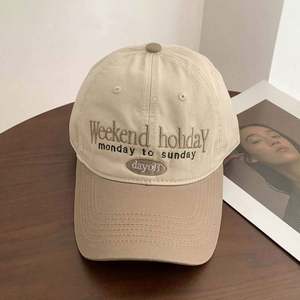 Casquettes de baseball personnalisées à 5 panneaux avec motif de lettres, tissu commun 100% coton, unisexe, sport, extérieur, bicolore vert et beige - Product Image 6