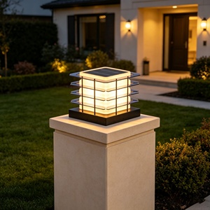 Nouvelles lampes à pilier LED électriques/solaires, modernes, pour villa, jardin, extérieur, indice de protection IP65, garantie de 5 ans - Product Image 2