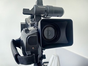 Videocámara Panasonic HC-MDH1 de Bajo Precio <span class=keywords><strong>con</strong></span> <span class=keywords><strong>Zoom</strong></span> 21X HD para Grabación de Bodas y Eventos - Product Image 6
