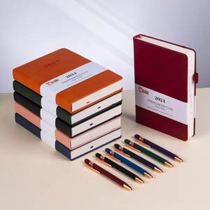 2025 2026 personnalisé A5 Agenda quotidien planificateur de poche Journal privé B5/A4 cahier à couverture rigide mise en page quotidienne/hebdomadaire/mensuelle en cuir PU - Product Image 2