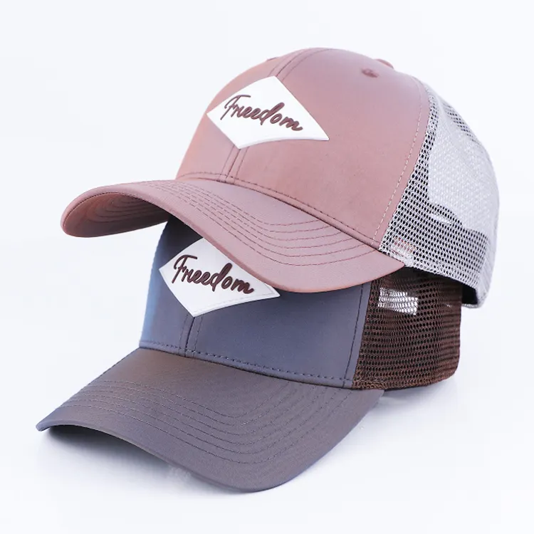 Qianzun Manufacturer original brand hip hop classic 2-tone 6 panel reflective trucker cap hat with rubber patch