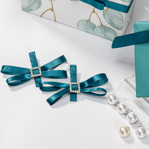 โบว์ริบบิ้นผ้าซาตินสีน้ำเงินลายจุด ขนาด 1 ซม. สำหรับขายส่ง โบว์สำเร็จรูปพร้อมเชือกผูก สำหรับตกแต่งวันหยุด ห่อของขวัญ - Product Image 2