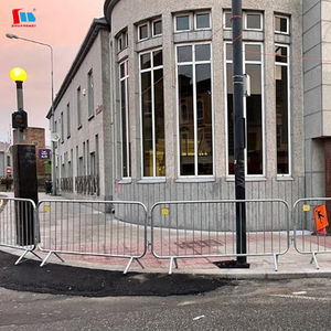 Giá bất ngờ tạo ra tạm thời an toàn chu vi pre-mạ kẽm trung tâm mua sắm sự kiện kiểm soát đám đông rào cản với chân cầu - Product Image 3