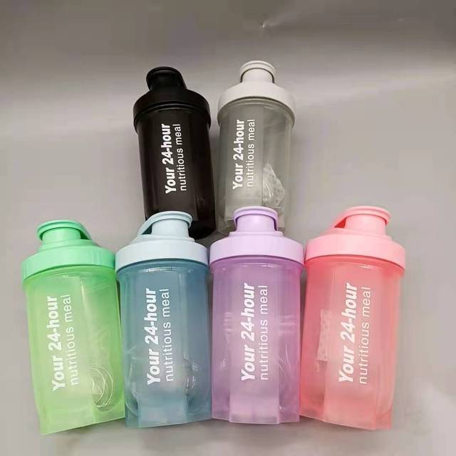 Factory Customized  Logo Fashion  500ml 17OZ Cute  BPA Free  Plastic Protein Shaker Cup Bottle for Gym Sport Fitness