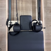 Reformer de Pilates Commercial en Bois avec Barre de Soutien Intégrée, Revêtement en Cuir – Fabricant d'Équipements OEM/ODM pour Studios de Fitness