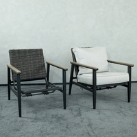 Ensemble de meubles d'extérieur modernes J&M T719 en rotin PE, canapé 4 places, fauteuil avec table basse, structure en fer, meubles de cour