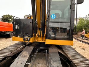 Excavatrice sur chenilles d'occasion CAT 310 10T à faible nombre d'heures de fonctionnement avec système hydraulique fiable, idéale pour les travaux de construction, de terrassement et de démolition - Product Image 6