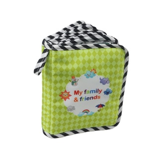 Mi Primer Álbum Familiar de Tela, Libro de Recuerdos para Bebés, Álbum de Fotos de Tela Suave para Recién Nacidos, Libro de Fotos Educativo para Bebés - Product Image 1