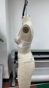 Set da donna di Lingerie <span class=keywords><strong>bianca</strong></span> Sexy per donna <span class=keywords><strong>Bralette</strong></span> con spalline con perizoma in pizzo a uncinetto con decorazione Logo - Product Image 4