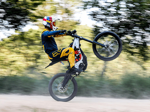 Surron 2025 LIGHT X Dirtbike Moto tout-terrain haute vitesse pour adultes 75 km/h - Product Image 6