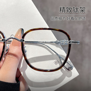 Monture de lunettes carrée en titane Krostar 5545 pour femmes, taille moyenne, verres en plastique, design haut de gamme, origine Danyang - Product Image 2