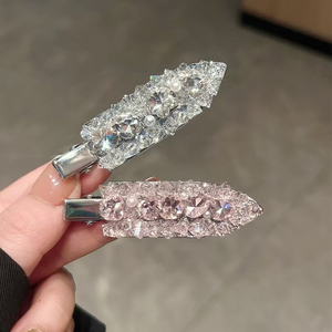 2026 New <b>Sweet</b> Niche Design Shining Rhinestone Hairpin Exquisite Light Luxury Women's Hairpins Fashionable Headwear Wholesale - Product Image 3