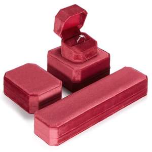 صندوق مجوهرات فاخر جديد من EVERWIN بتصميم مخصص، مصنوع من المخمل الأحمر الفاخر، مع شعار مطبوع، مناسب للخواتم والقلادات، بشكل ثماني - Product Image 3